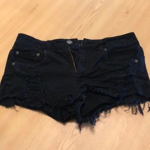 Black American eagle shorts.